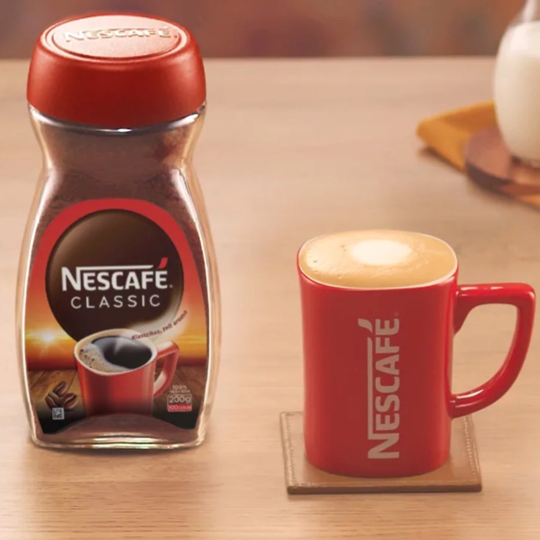 Gyorsan elkészíthető Flat White recept NESCAFÉ HU